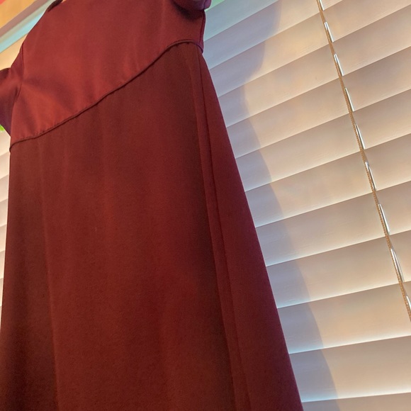 Von Bramlet formal girl’s dress - Picture 5 of 9